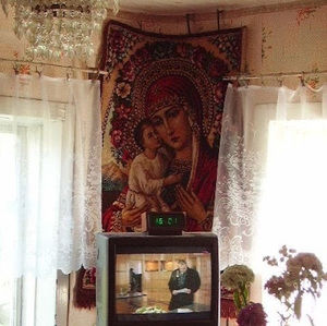 Meet your Posher, Ellie